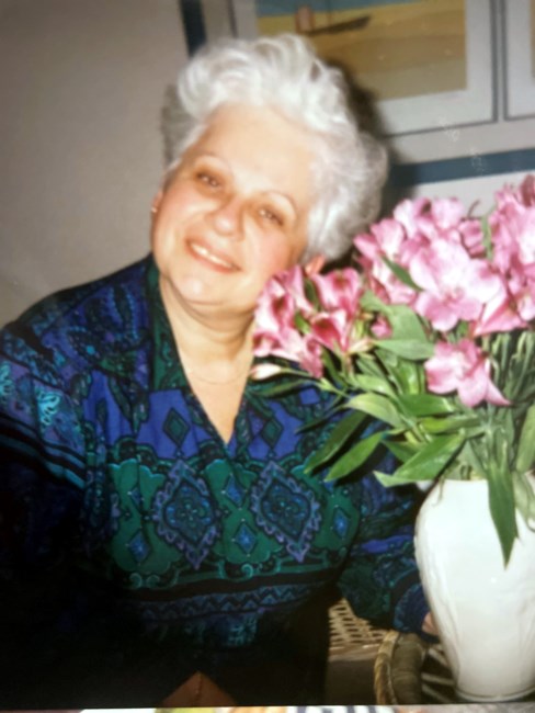 Obituario de Beverly Camille Degina