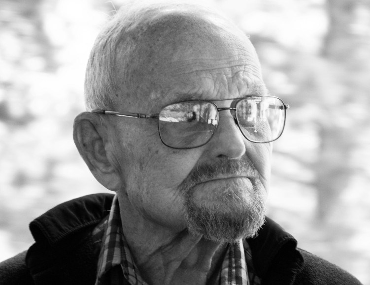 Obituary of Joe Baker