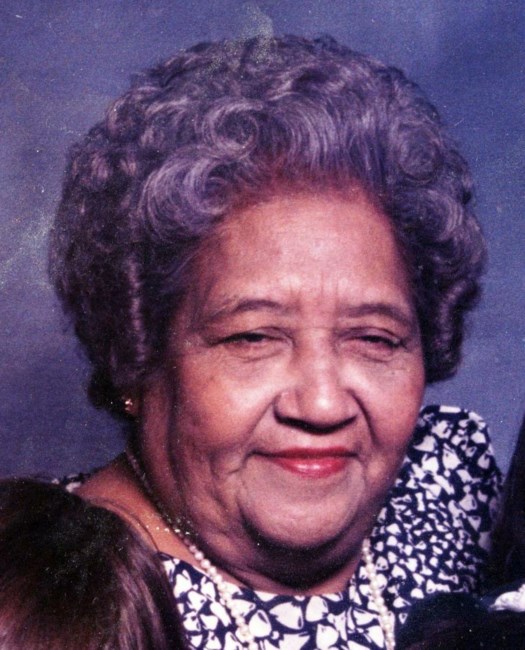 Obituary of Ms. Carmen F. Flores Salinas