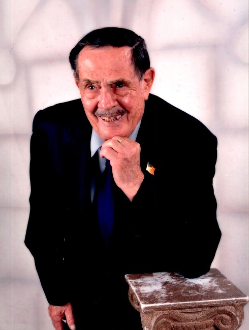 Obituary of Earl Kenneth Quinn