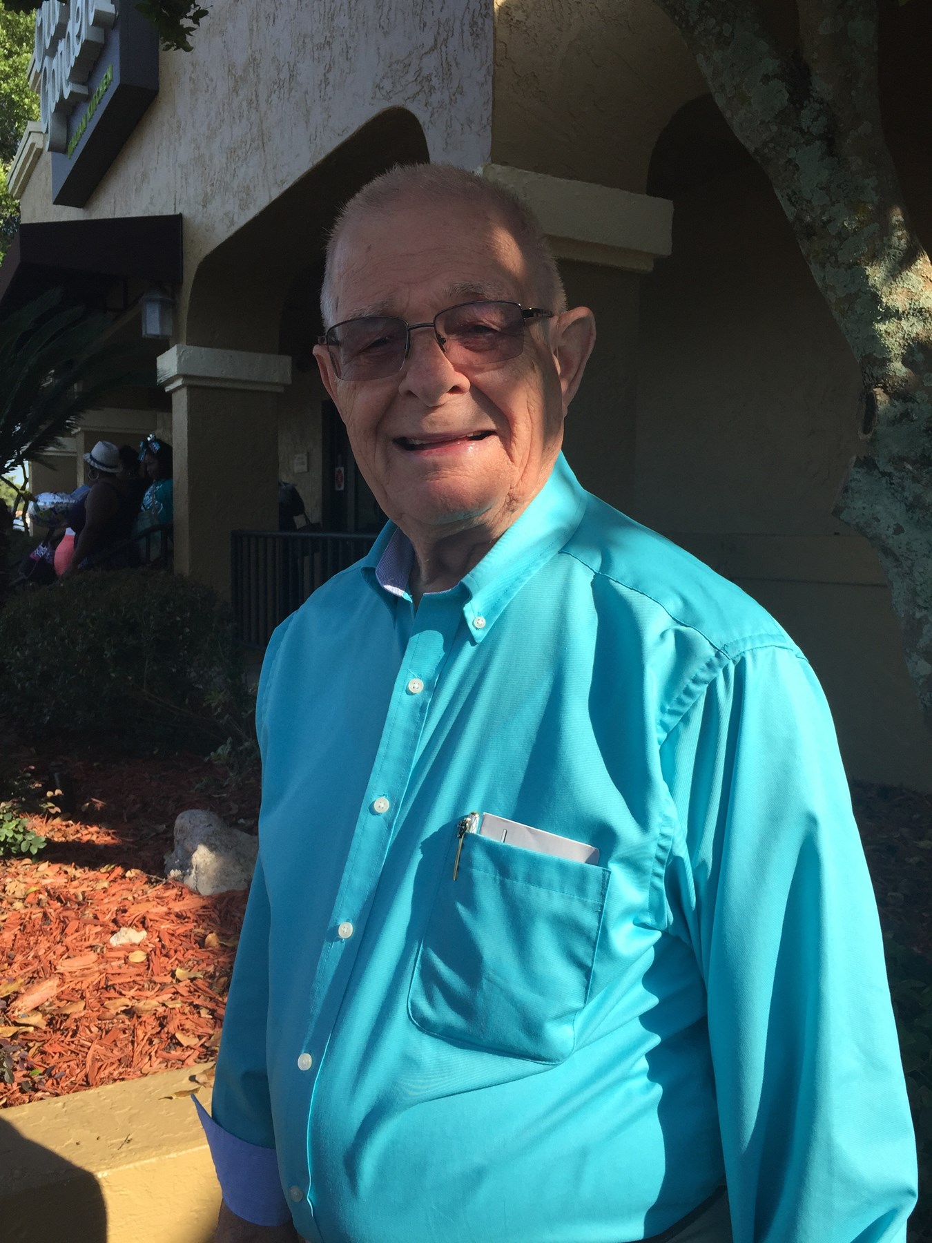 Obituary of Gene Tunney Bevins