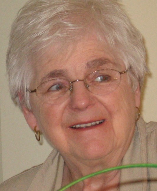 Obituario de Theresa E. Pazik