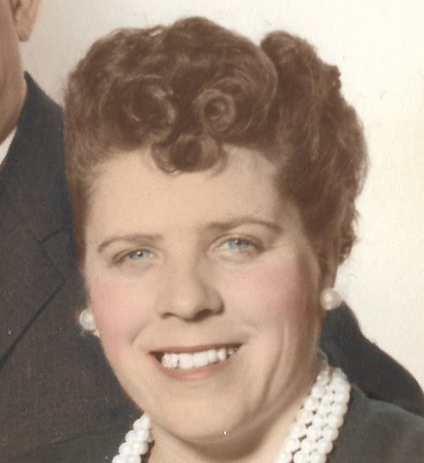 Obituary of Lois Joanne DiCrecchio