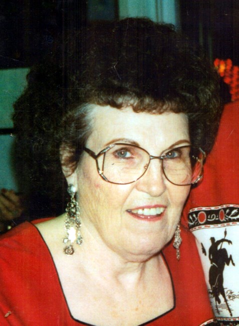 Obituario de Vera F. Malone