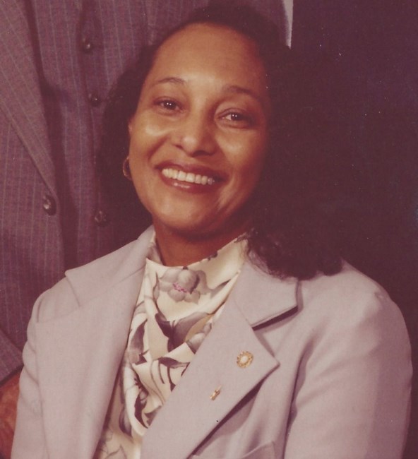 Obituary of Almeada Smith