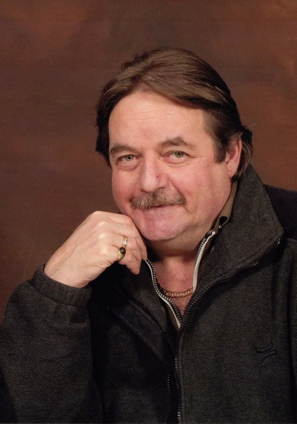 Obituary of Gordon Francis