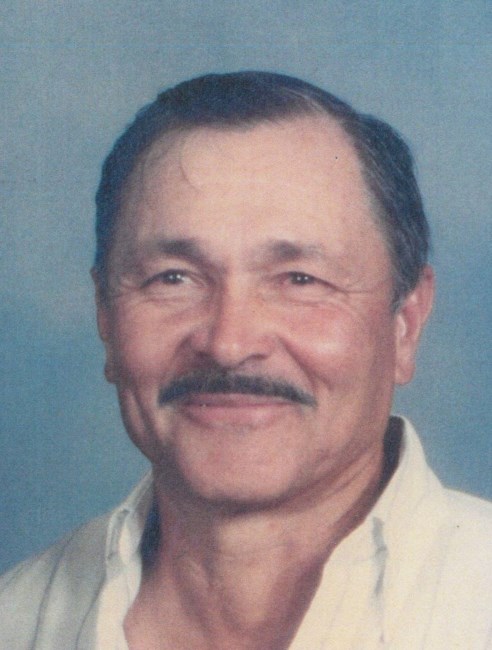 Obituary of Efrain Corral