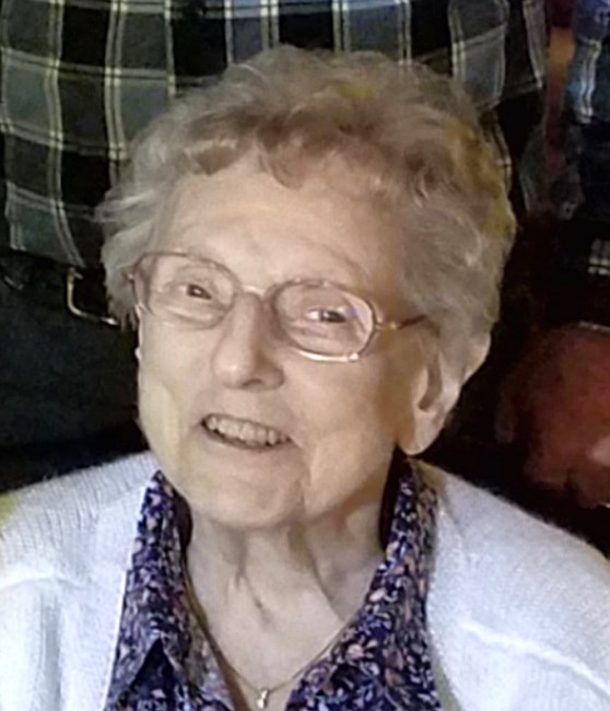 Obituario de Elinor Louise M. West