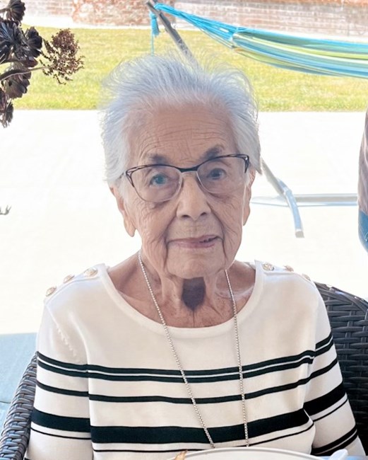 Obituary of Consuelo Medel Zamora