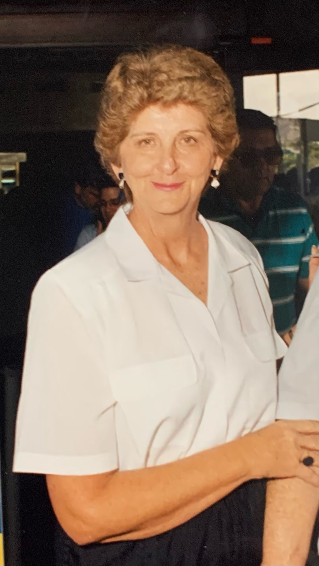 Obituary of Mrs. Sylvia Marie DeWolf