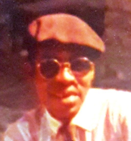 Obituary of Everett Glen Thompson