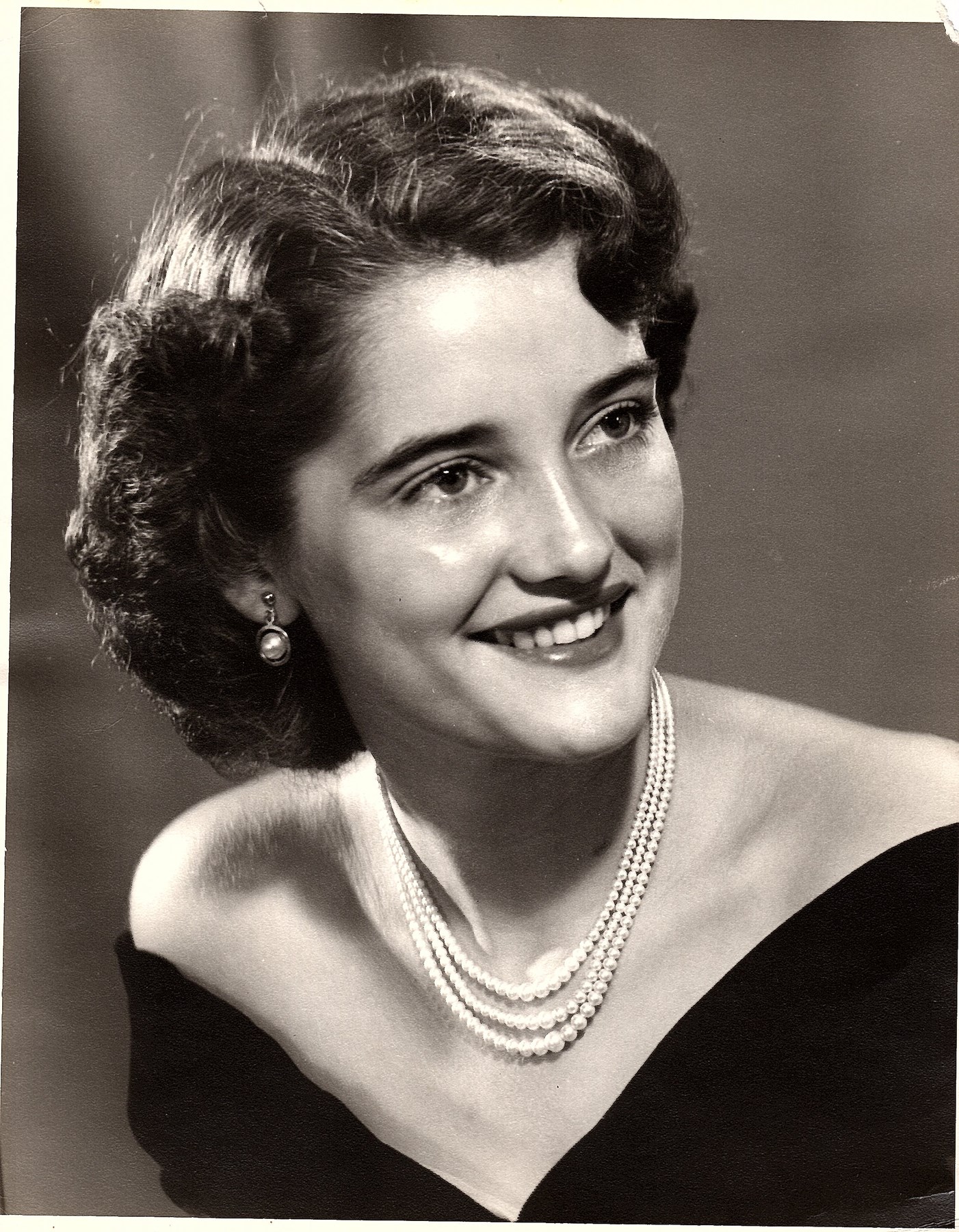 Obituary of Carole W. Harris