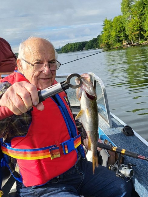 Avis de décès de André Guy Jodouin