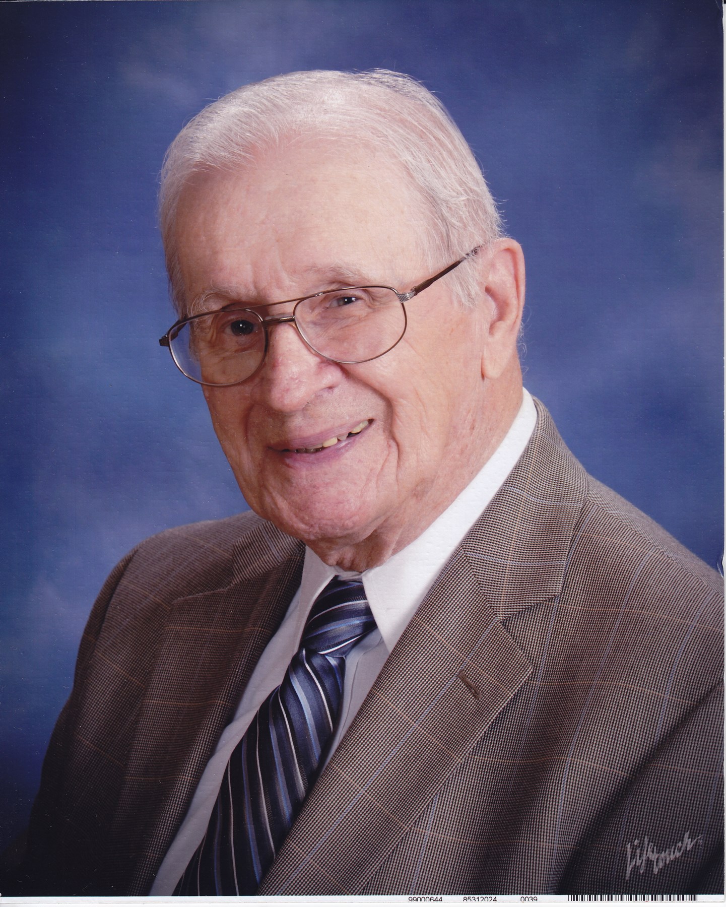 Obituary of Charles Lindbergh VanDusen