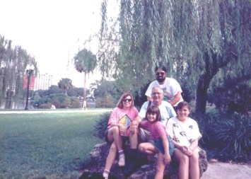 Obituary of Ninivonne Toro