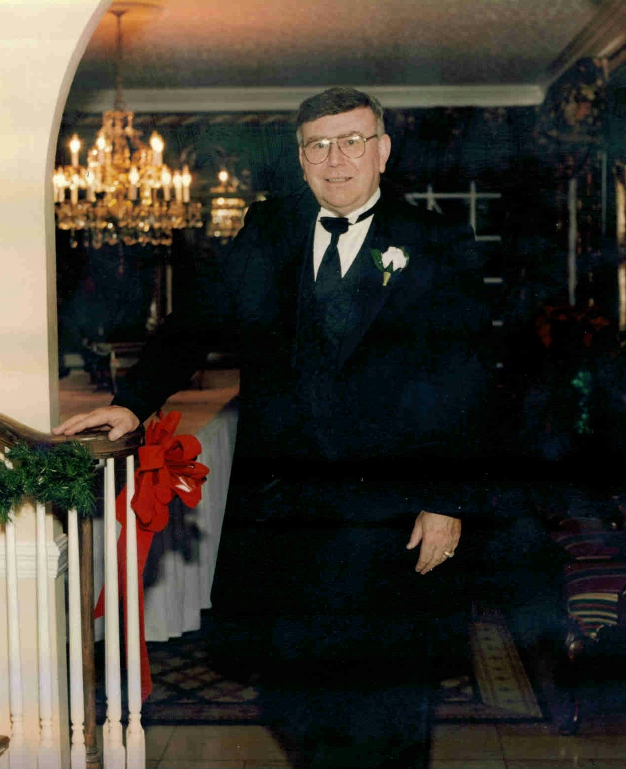 Obituary of Robert "Bob" Farrell