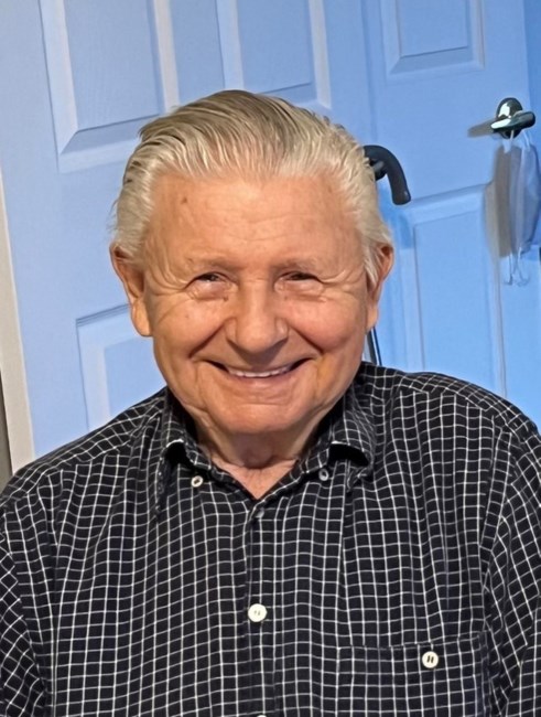 Obituary of Manfred Herman Suckert