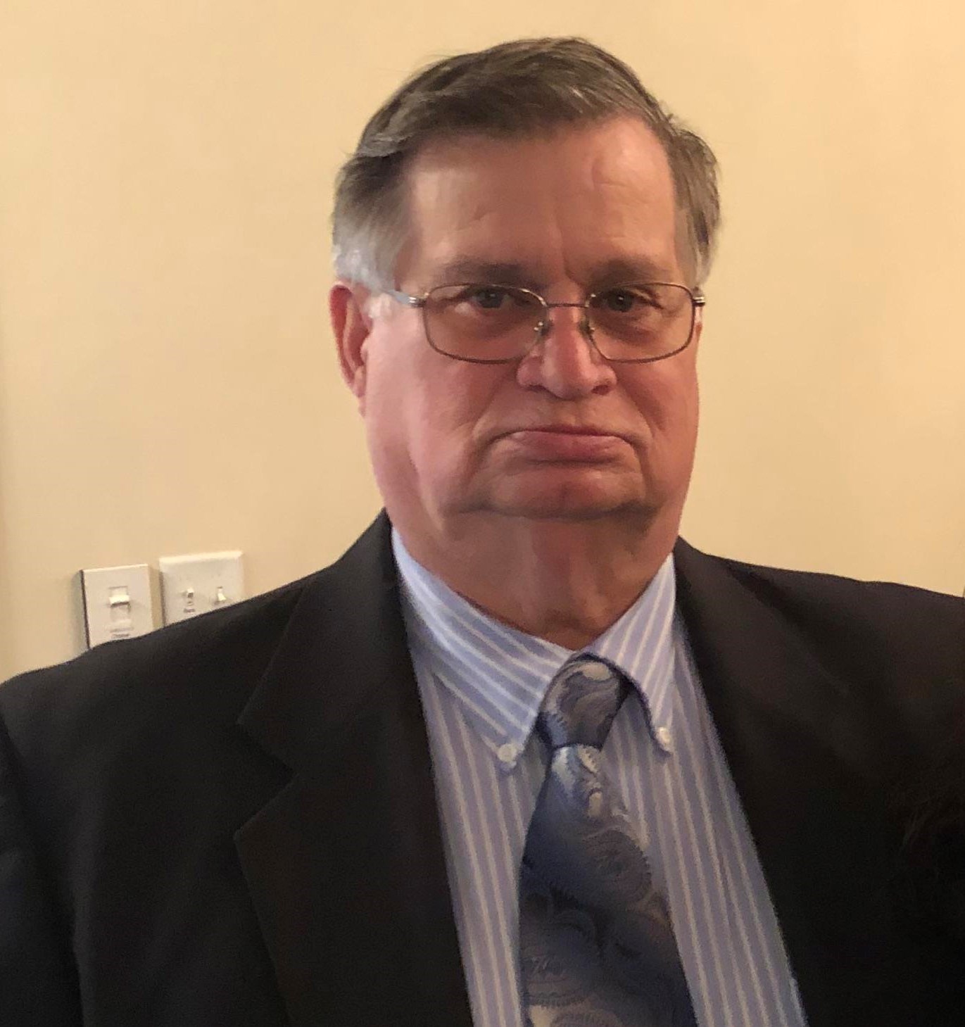 Obituary of Velious Carl Pope