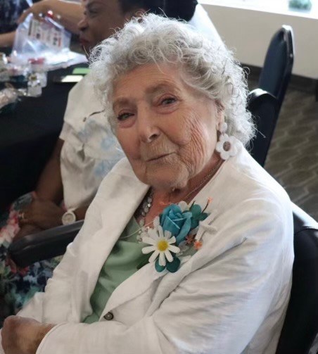 Obituary of Helen Phyllis Panessa