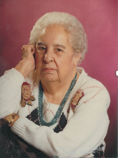 Obituario de Lucia M. Montoya
