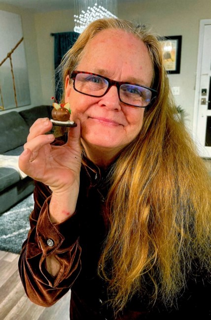 Obituario de Victoria Lawrence Cadman