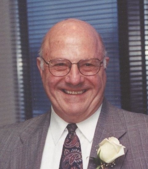Obituary of Gene E. Smith