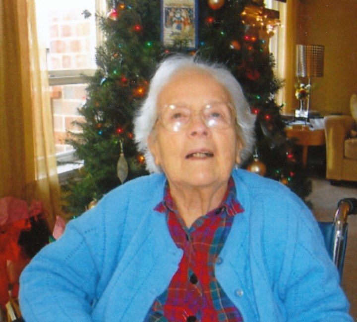Obituary of Phyllis K Knechtges Green