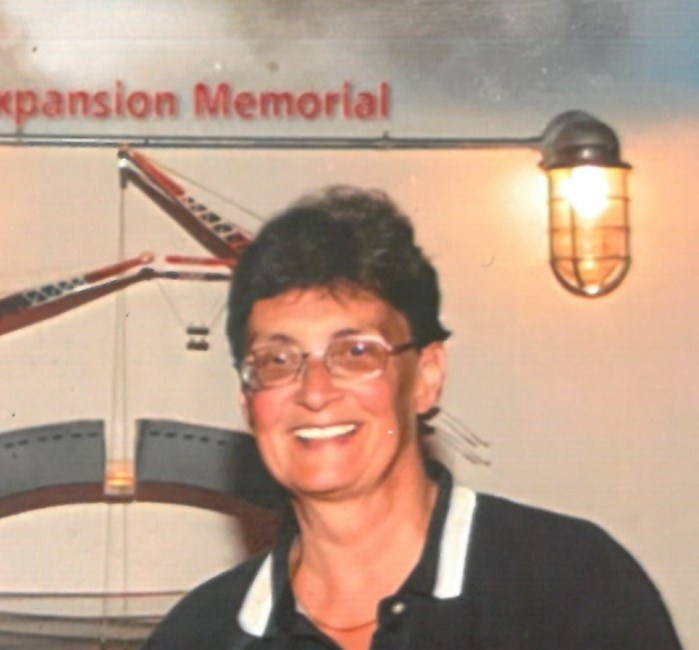 Obituary of Maureen "Giggles" Rogers