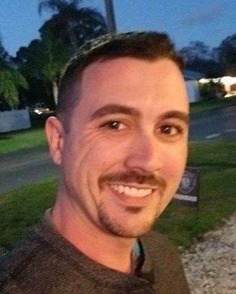 Obituario de Bradley James Russell