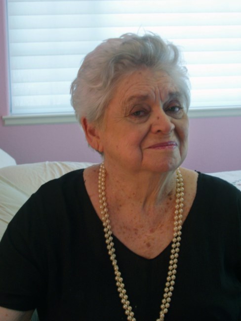 Obituary of Eva Marvena Thomas