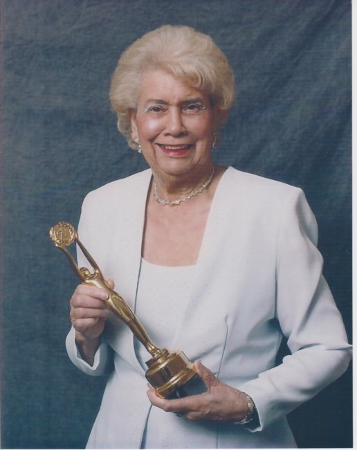 Obituary of Olga Villafana Rodriguez De Lopez