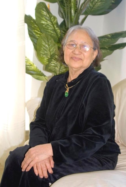 Obituary of Quyen Thi Hoang