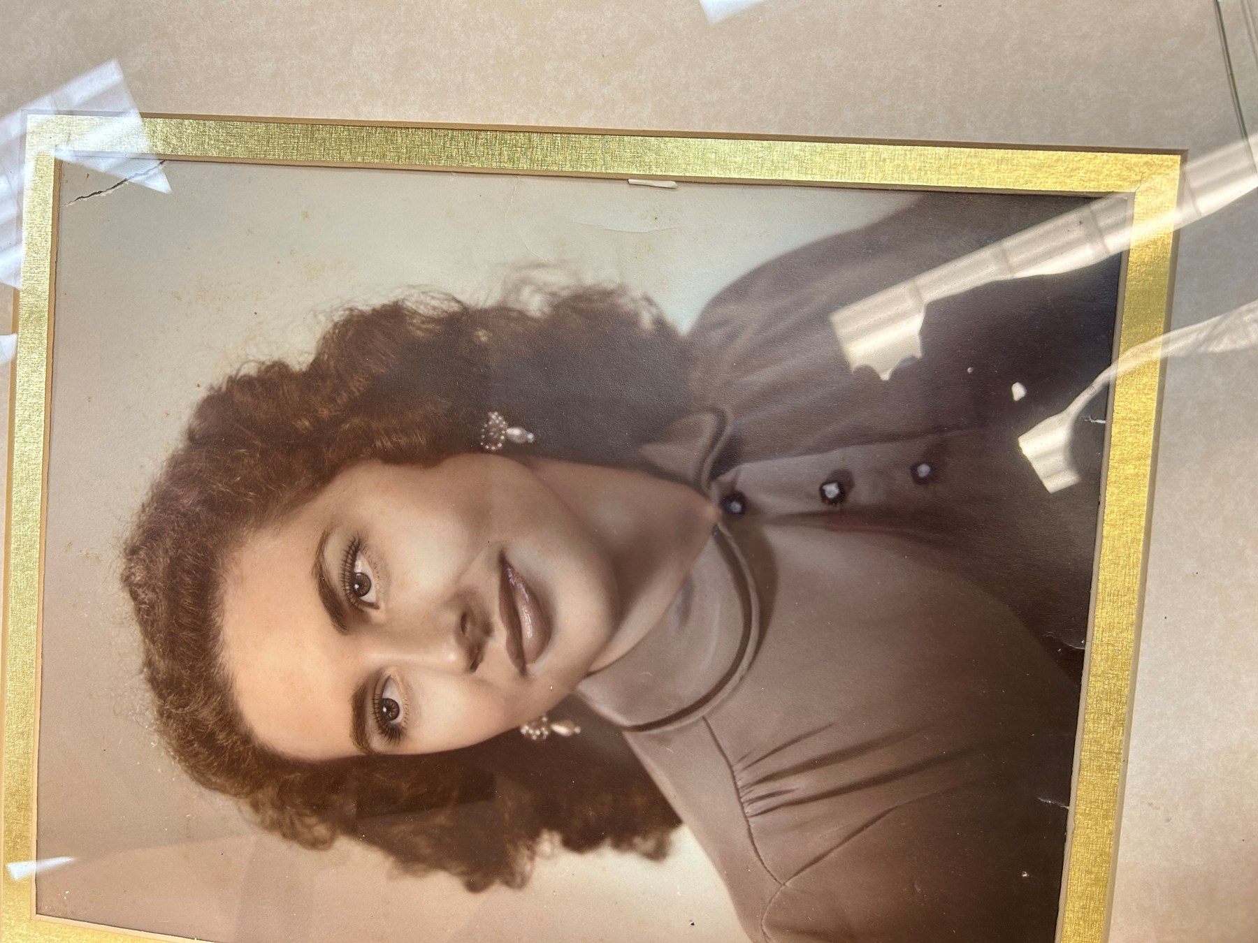 Obituary of Elvira Guzman Magallan