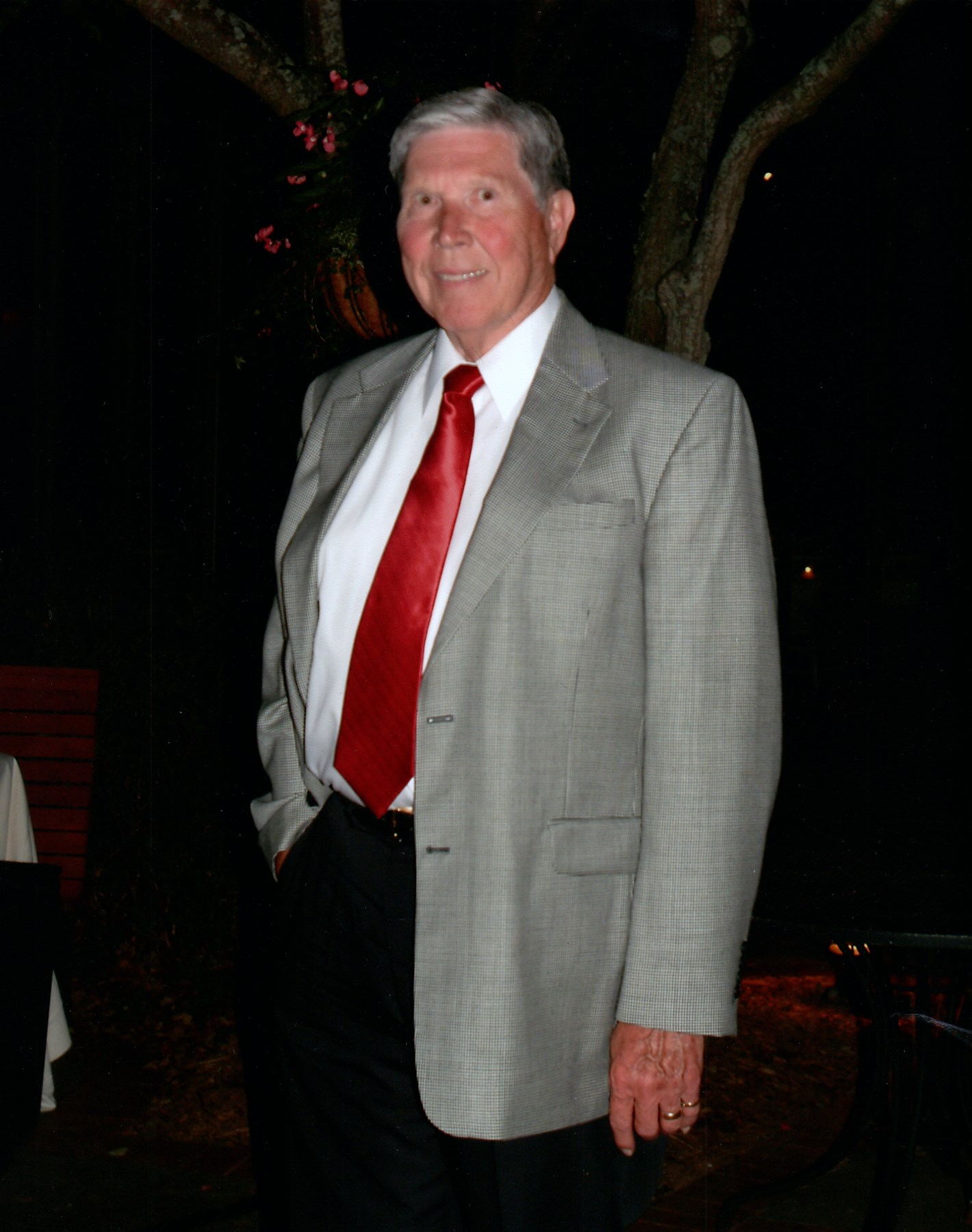 Obituary of Billie Lamar Lowe