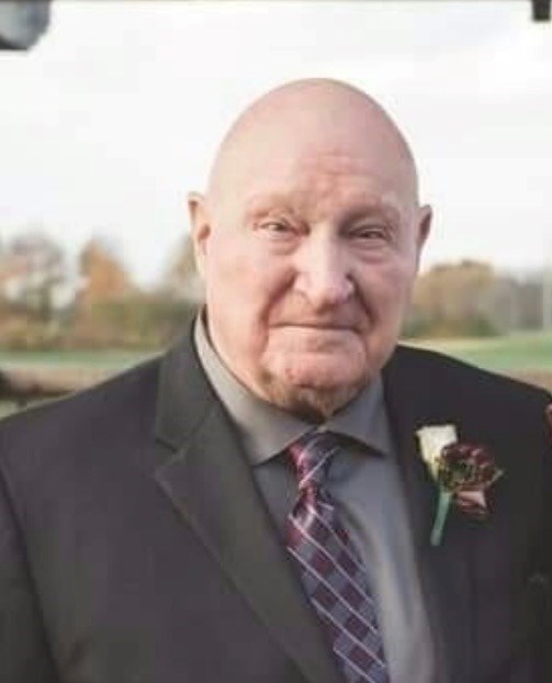 Obituary of Neil "Bob" Douglas Estes