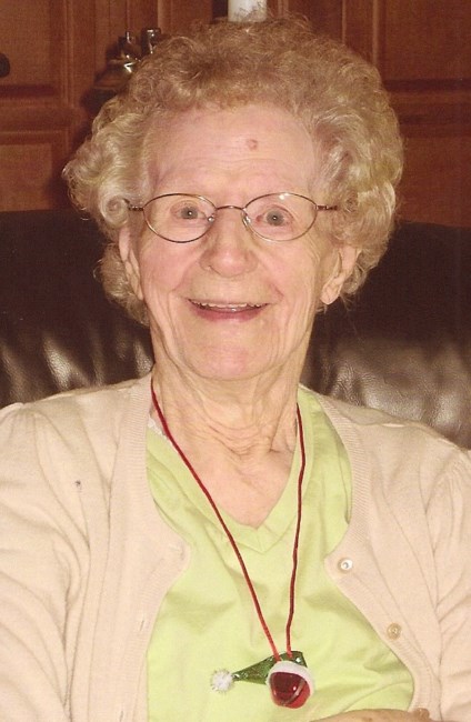 Obituary of Dorothy Evelyn Ariola