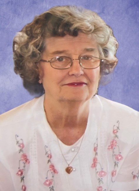 Obituary of Ruth Evelyn Streeter Wells