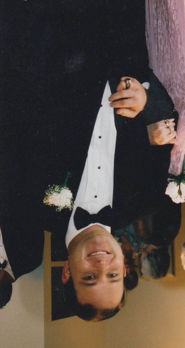 Obituary of Thomas Earl Searcy Jr.