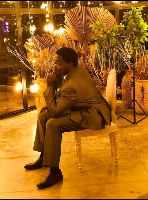 Obituario de Jim B. Saint-Remy