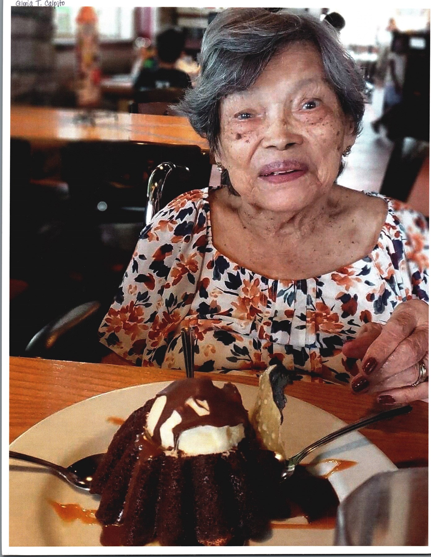 Avis de décès de Gloria Toribio  Calpito