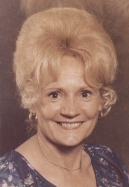Obituary of Geraldine "Gerri" Faust-Carry