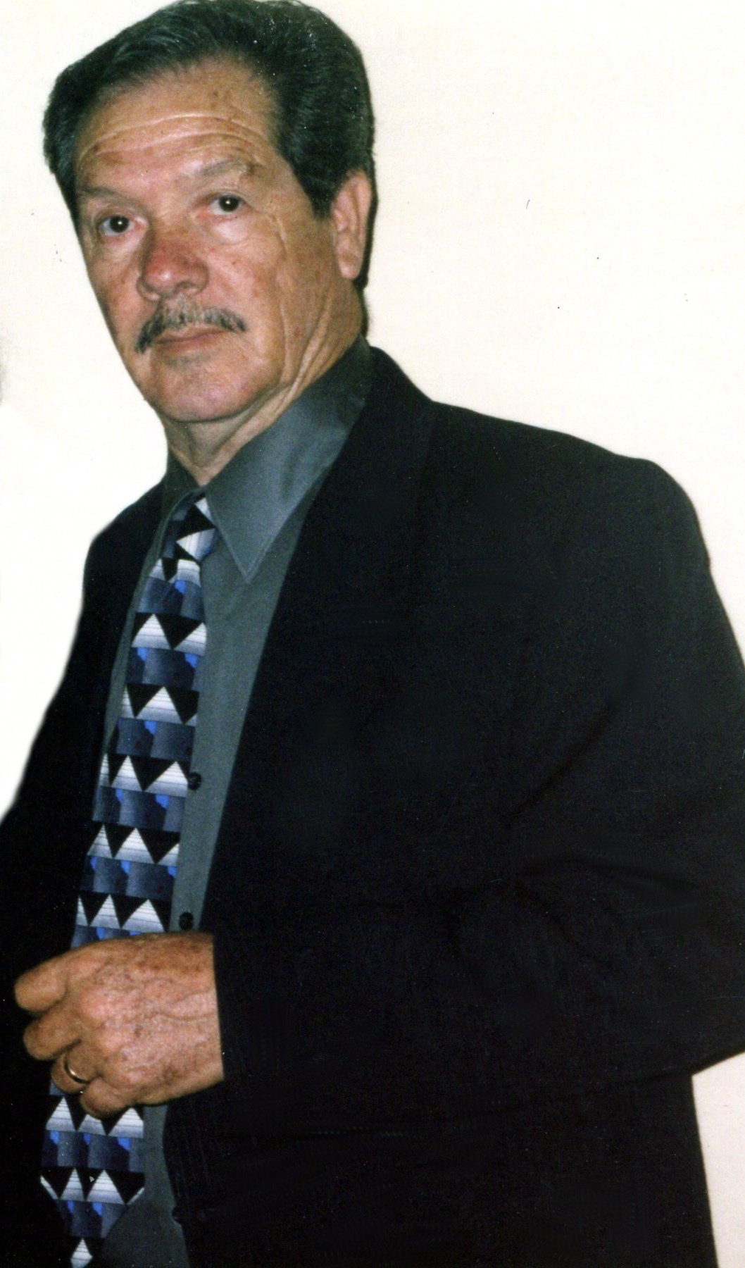 Obituary of Delfino Fierro Soto