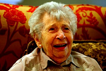 Obituary of Ida Lyons