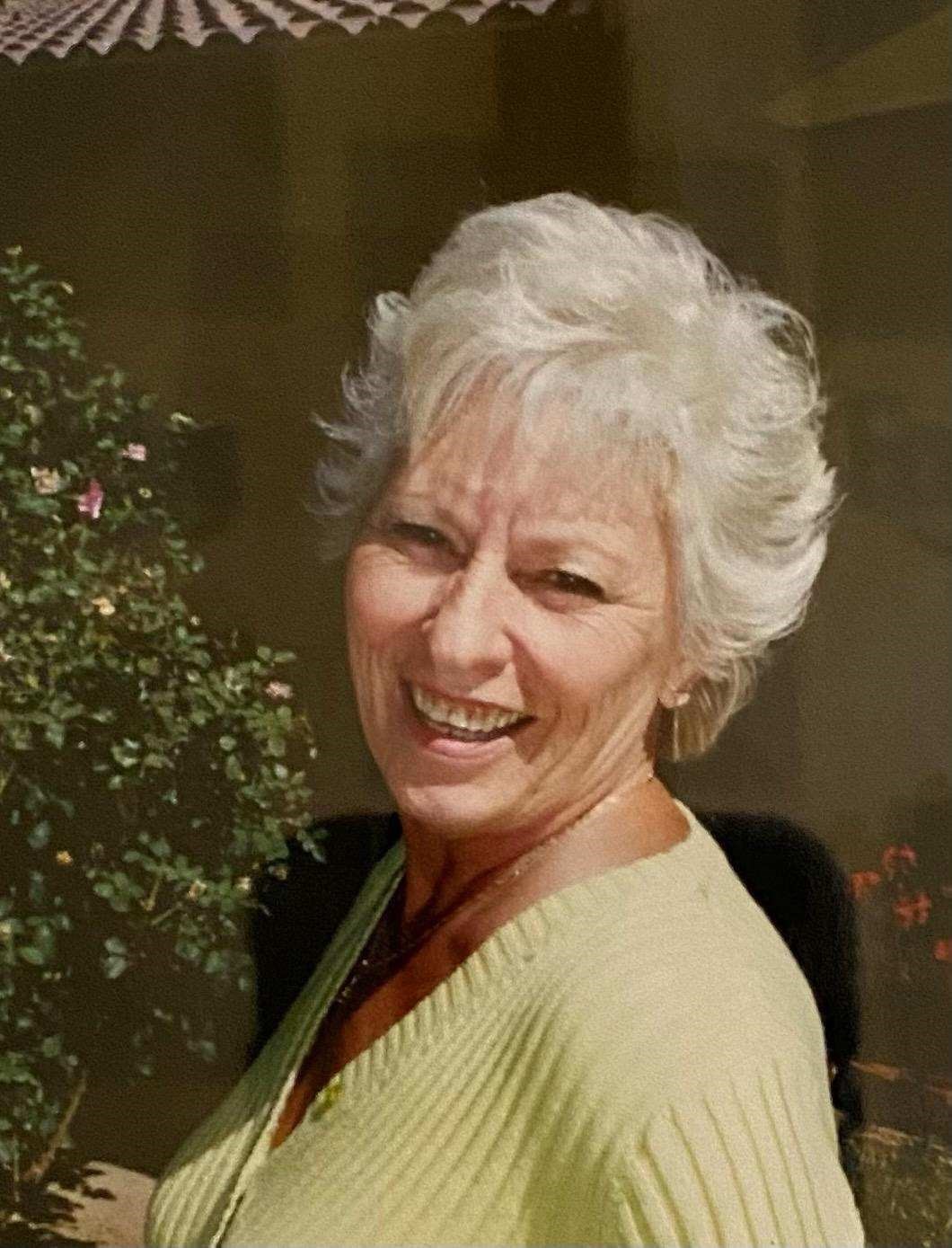 Obituary of Janet Louise Thurston-Dockens