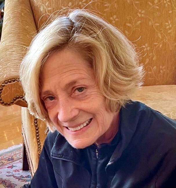 Obituary of Carolyn Carlisle Eskridge