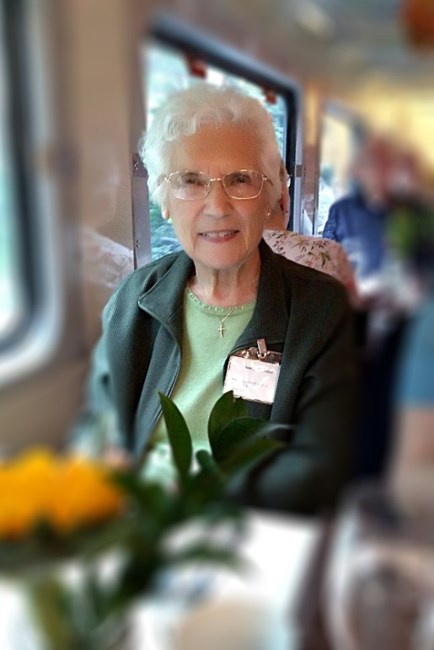 Obituary of Loretta Helen Mary Klein