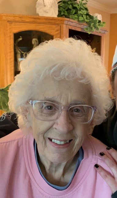 Obituary of Betty Van Harte