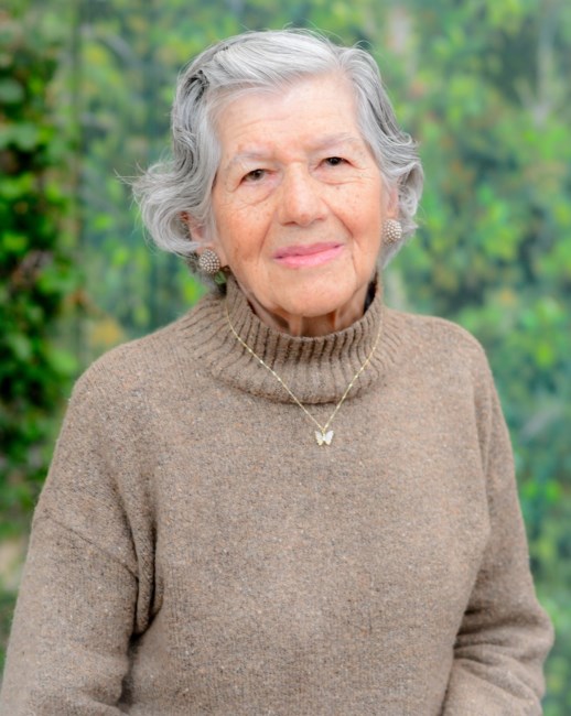 Obituary of Evangelina B. Castro