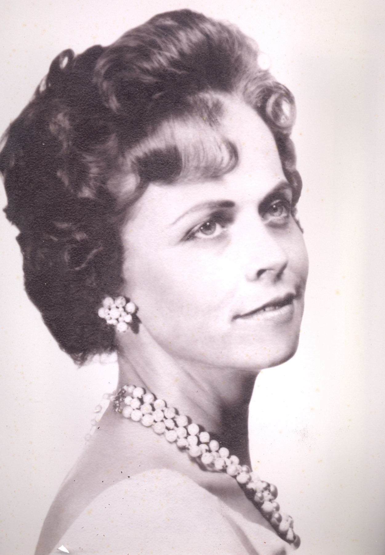 Obituary of Joan H. Otis