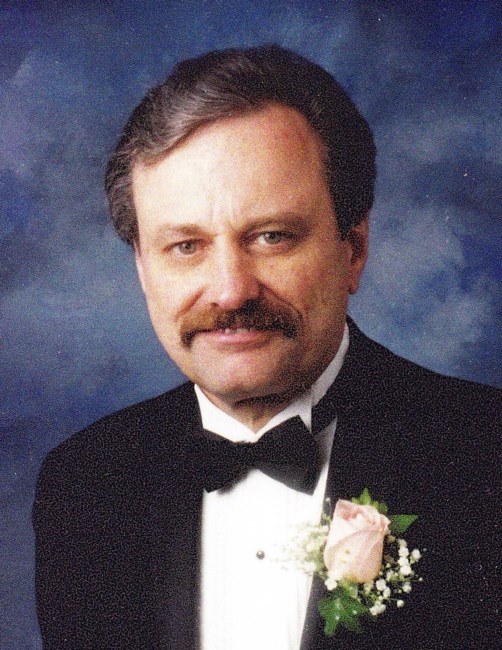 Obituary of Raymond D Valente